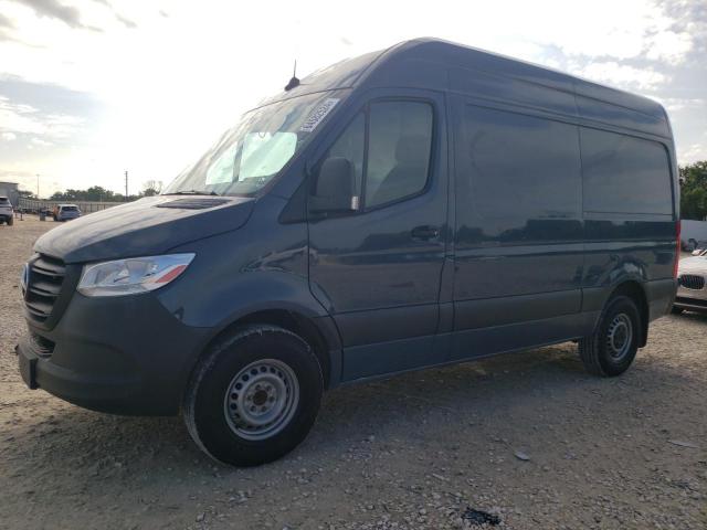  Salvage Mercedes-Benz Sprinter