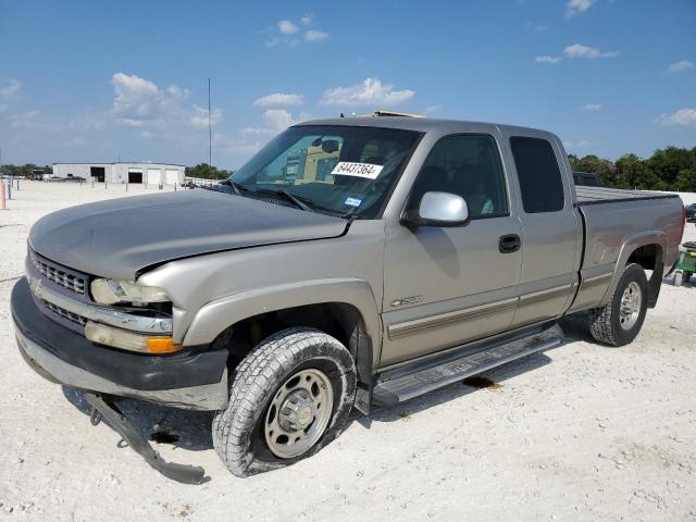  Salvage Chevrolet Silverado 2500