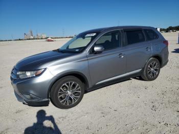  Salvage Mitsubishi Outlander