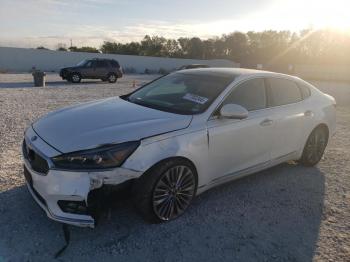  Salvage Kia Cadenza