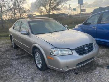  Salvage Nissan Maxima