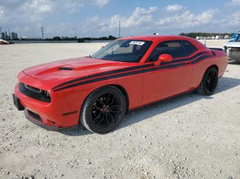  Salvage Dodge Challenger