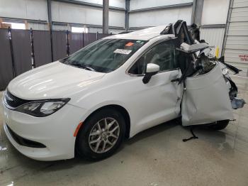  Salvage Chrysler Minivan