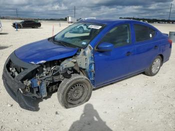  Salvage Nissan Versa