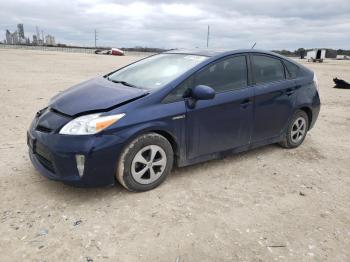  Salvage Toyota Prius