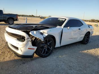  Salvage Dodge Challenger