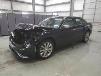  Salvage Chrysler 300