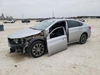  Salvage Toyota Avalon