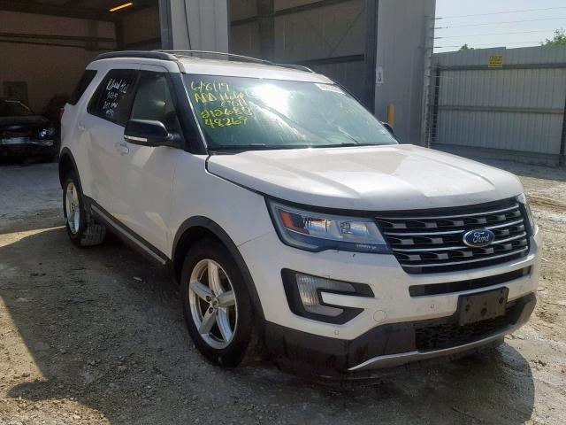  Salvage Ford Explorer