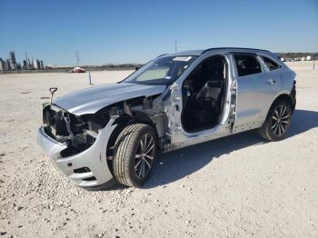  Salvage Jaguar F-PACE