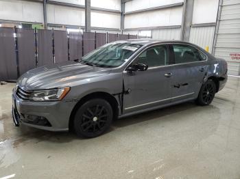  Salvage Volkswagen Passat