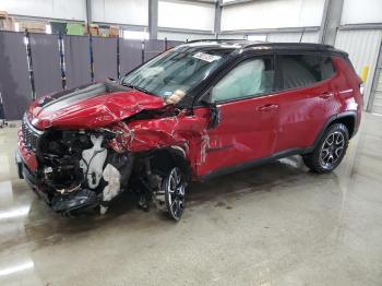  Salvage Jeep Compass