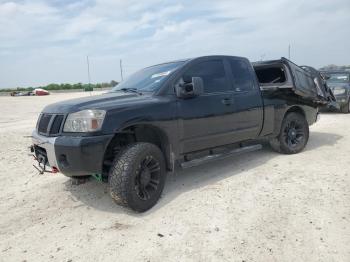  Salvage Nissan Titan