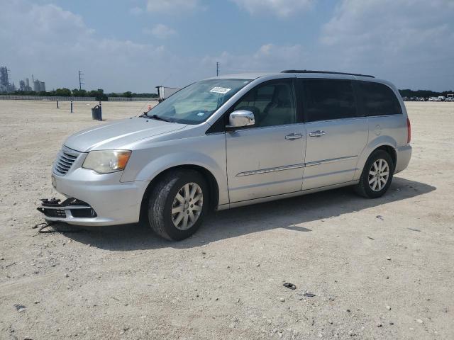  Salvage Chrysler Minivan