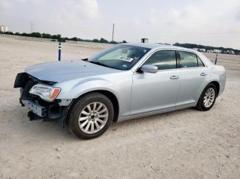  Salvage Chrysler 300