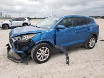  Salvage Hyundai TUCSON