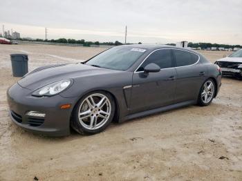  Salvage Porsche Panamera