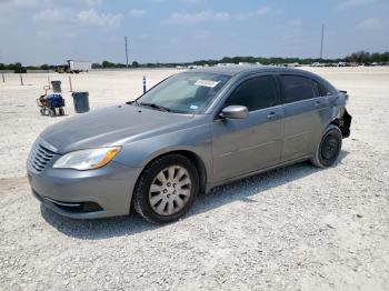  Salvage Chrysler 200