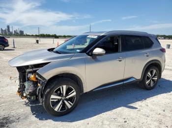  Salvage Nissan Rogue