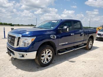 Salvage Nissan Titan