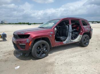  Salvage Jeep Grand Cherokee