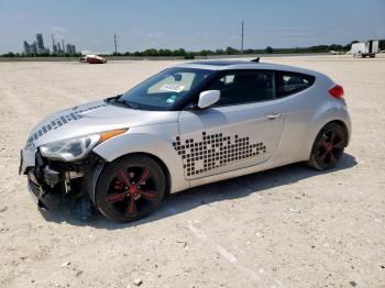  Salvage Hyundai VELOSTER