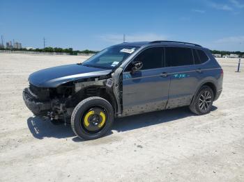  Salvage Volkswagen Tiguan