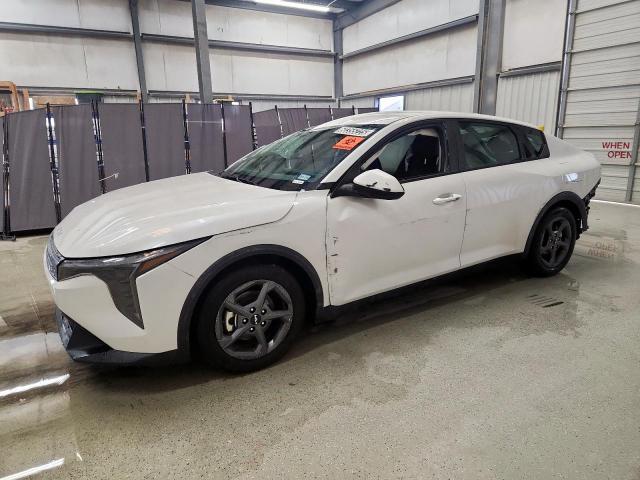  Salvage Kia K4 Lx