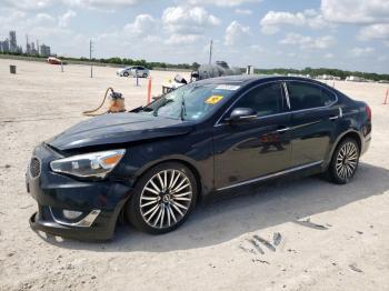  Salvage Kia Cadenza