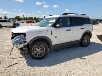  Salvage Ford Bronco