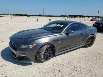  Salvage Ford Mustang