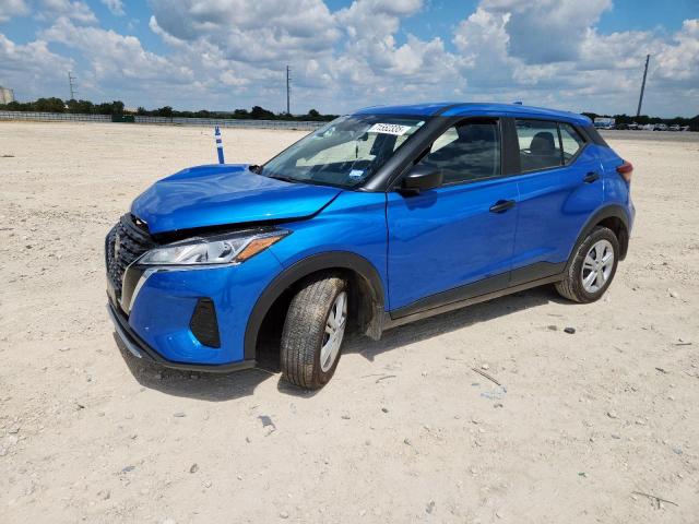  Salvage Nissan Kicks