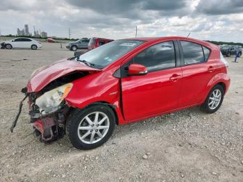  Salvage Toyota Prius
