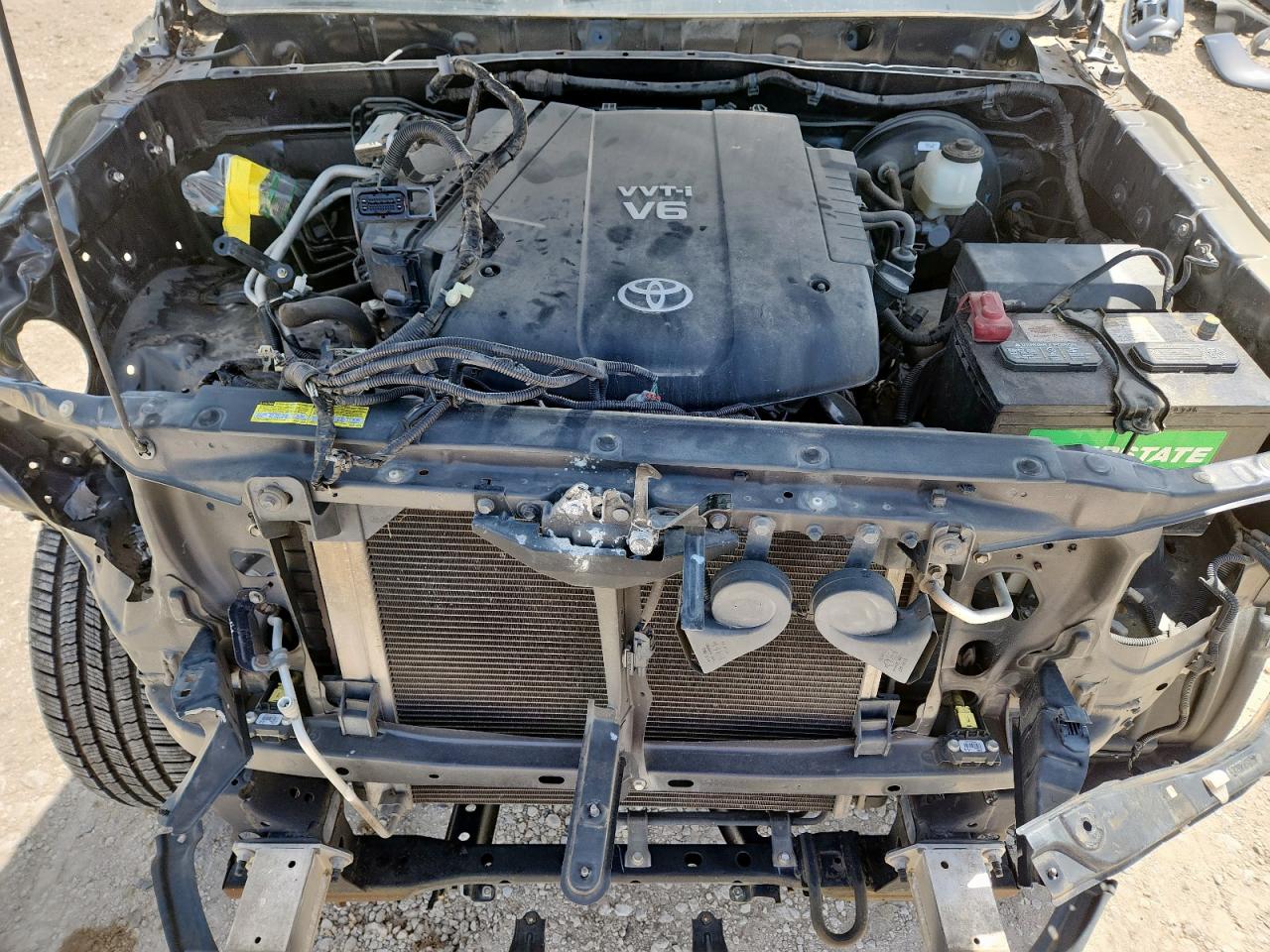 Toyota Tacoma Double Cab Image 10