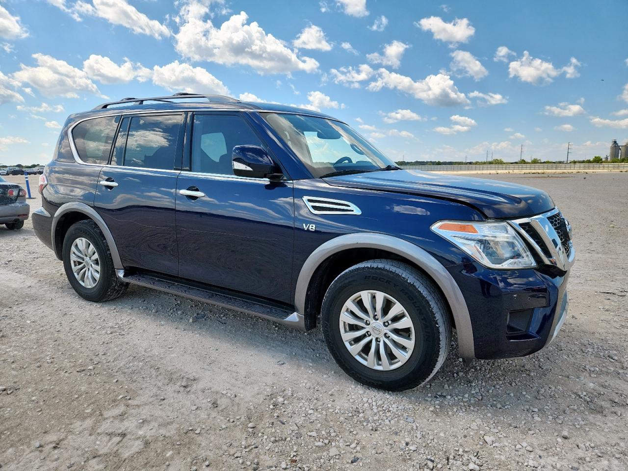 Nissan Armada Sv Image 5