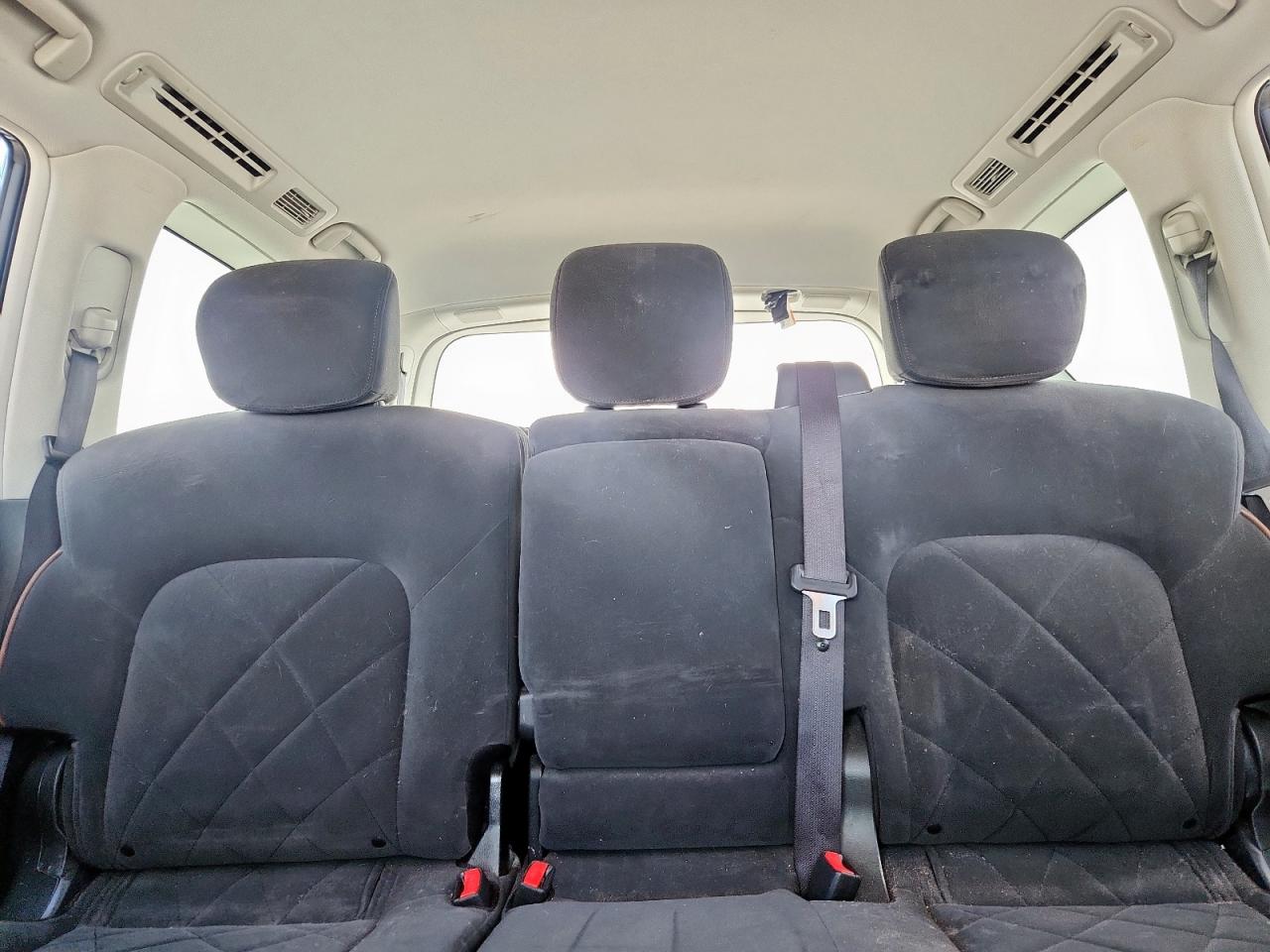 Nissan Armada Sv Image 14