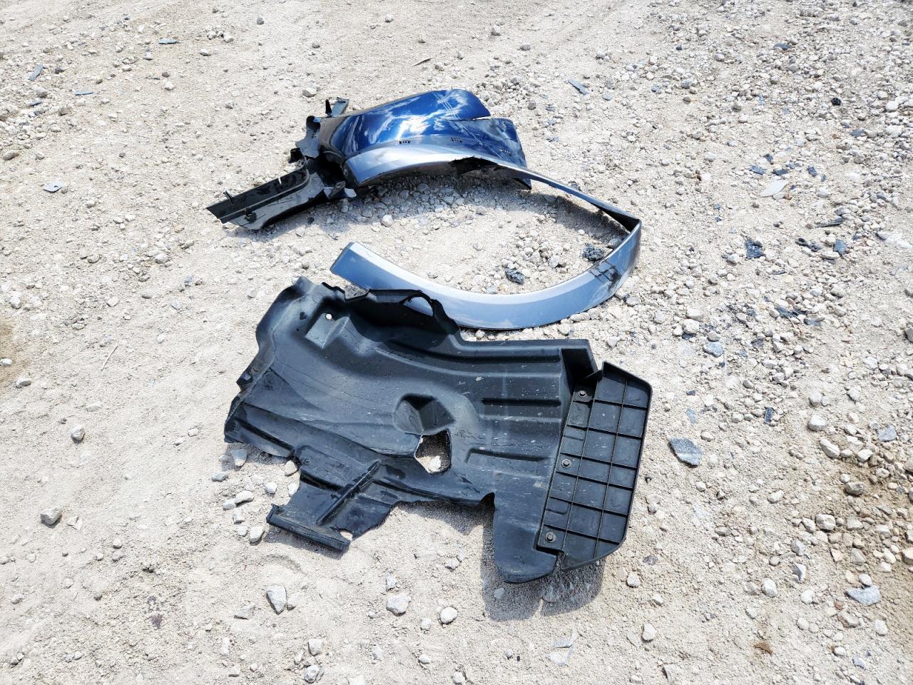 Nissan Armada Sv Image 6