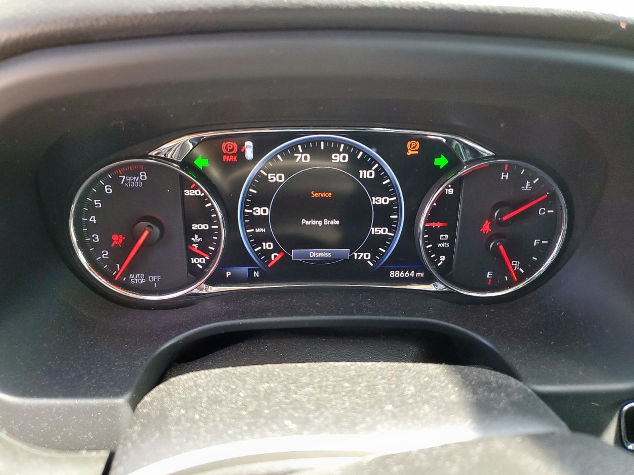 GMC Acadia Denali Image 4