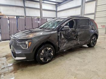  Salvage Kia Niro