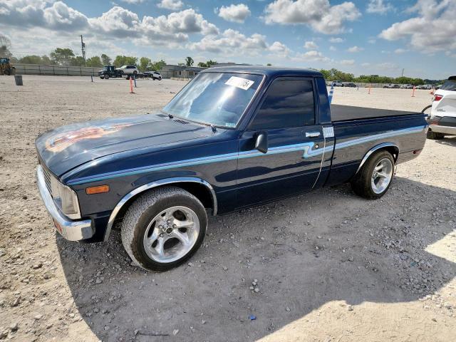  Salvage Toyota Pick Up