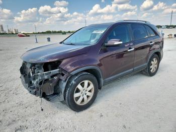  Salvage Kia Sorento