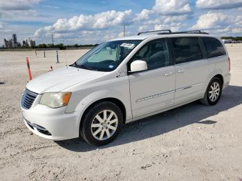  Salvage Chrysler Minivan