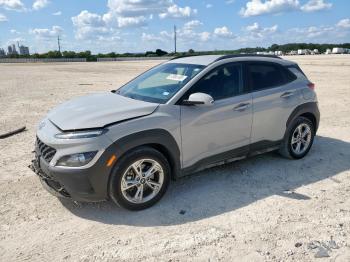  Salvage Hyundai KONA