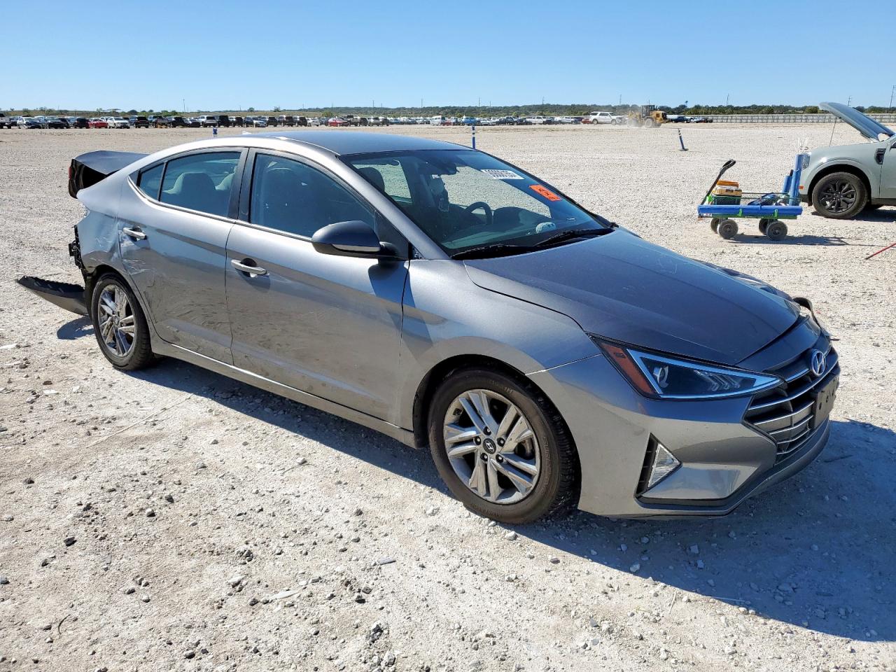 Hyundai ELANTRA Sel Image 8