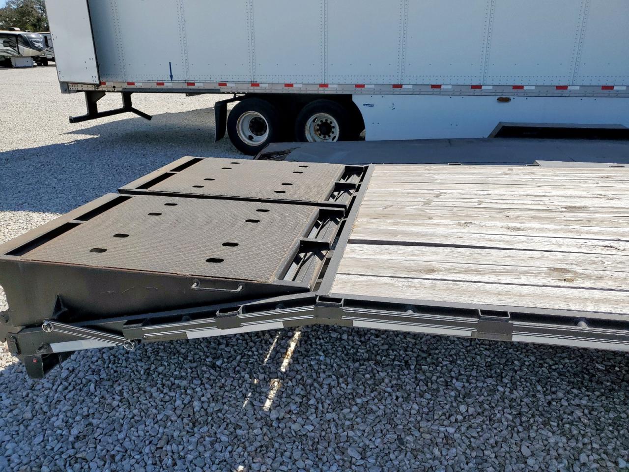 Davidson Other Image 3