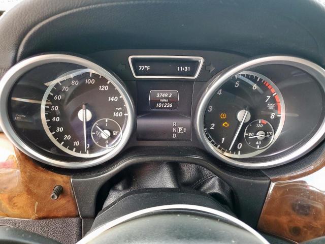 Mercedes-Benz M-Class 550 4matic Image 11