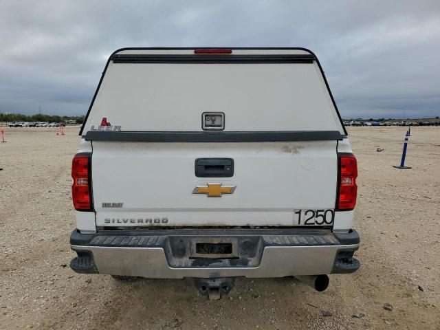 Chevrolet Silverado K2500 Heavy Duty Image 6