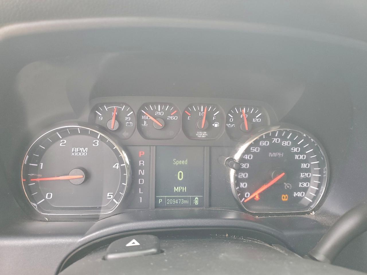 Chevrolet Silverado K2500 Heavy Duty Image 10