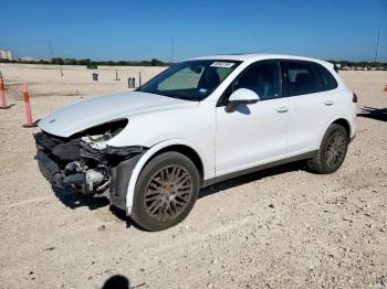  Salvage Porsche Cayenne
