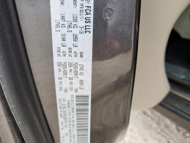 Chrysler Minivan Touring Image 8